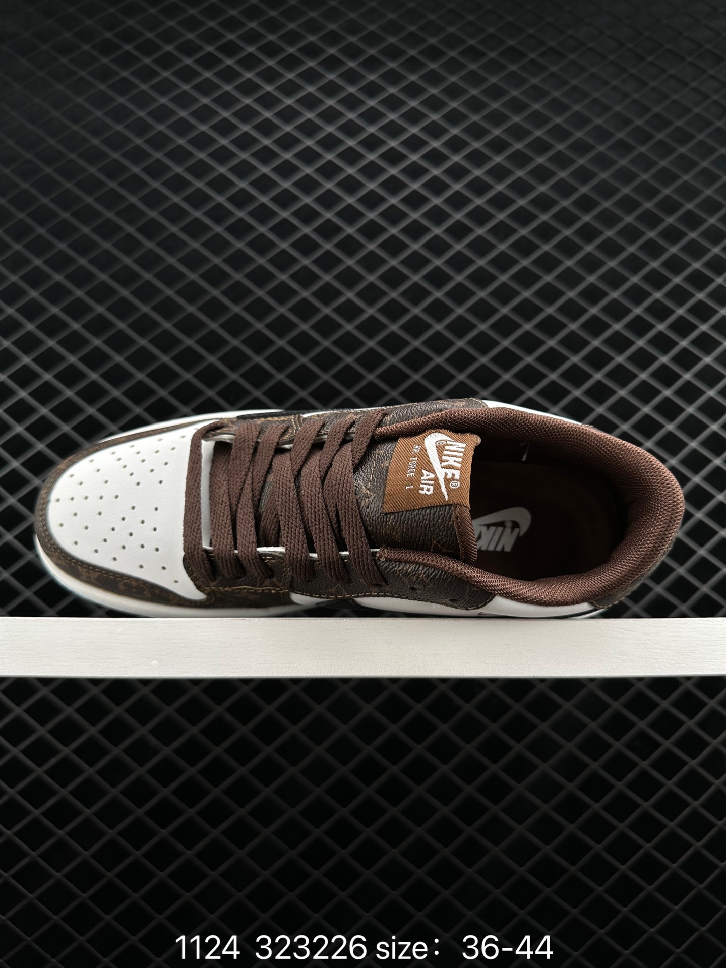 Travis Scott x Air Jordan 1 ” Reverse Mocha “